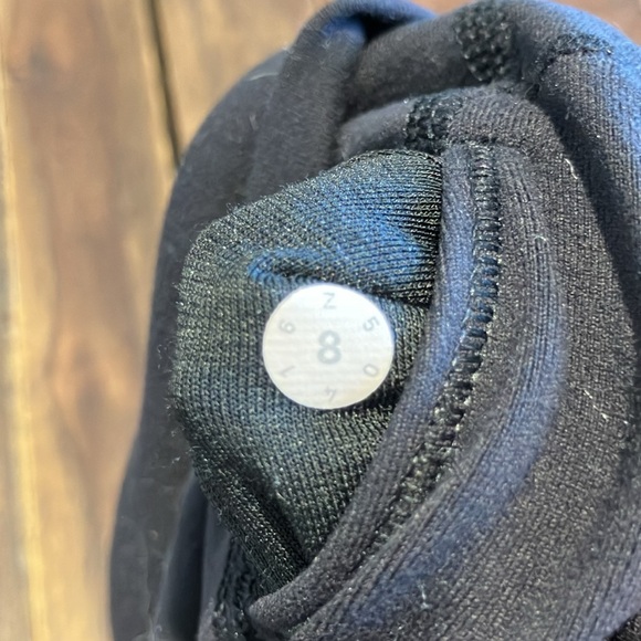 Lululemon Black Align Leggings - Picture 4 of 7